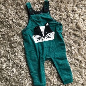 Cat & Jack 6-9m Comfy Badger Overalls